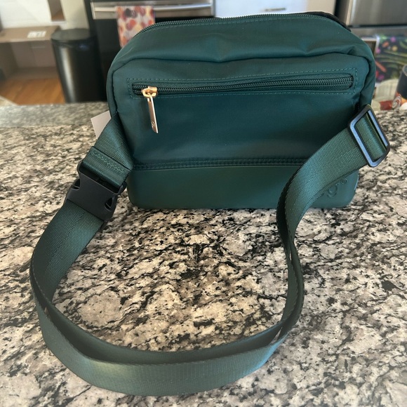 Bogg Belt Bag - Picture 5 of 6